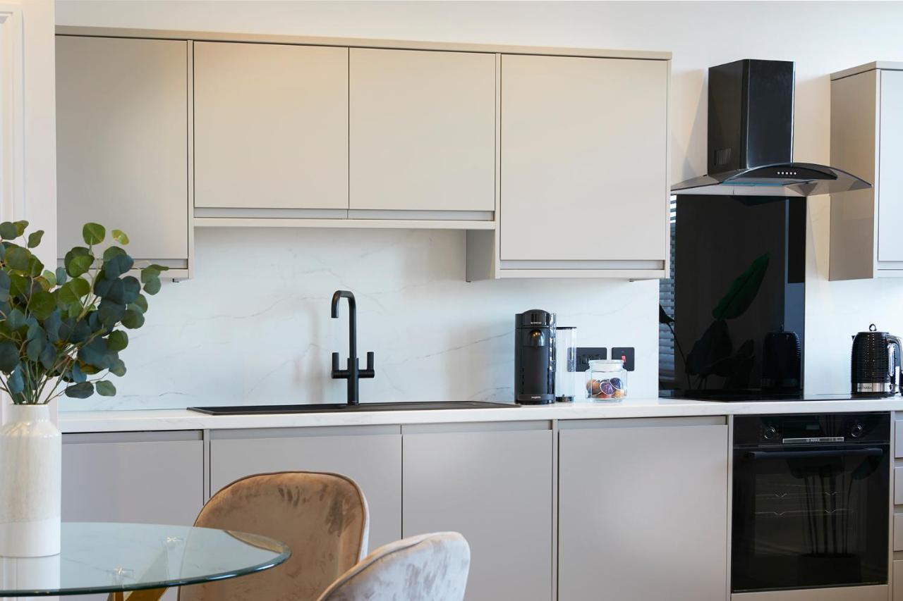 The Salisbury - Luxury Apartments By Stay In Scarborough Extérieur photo
