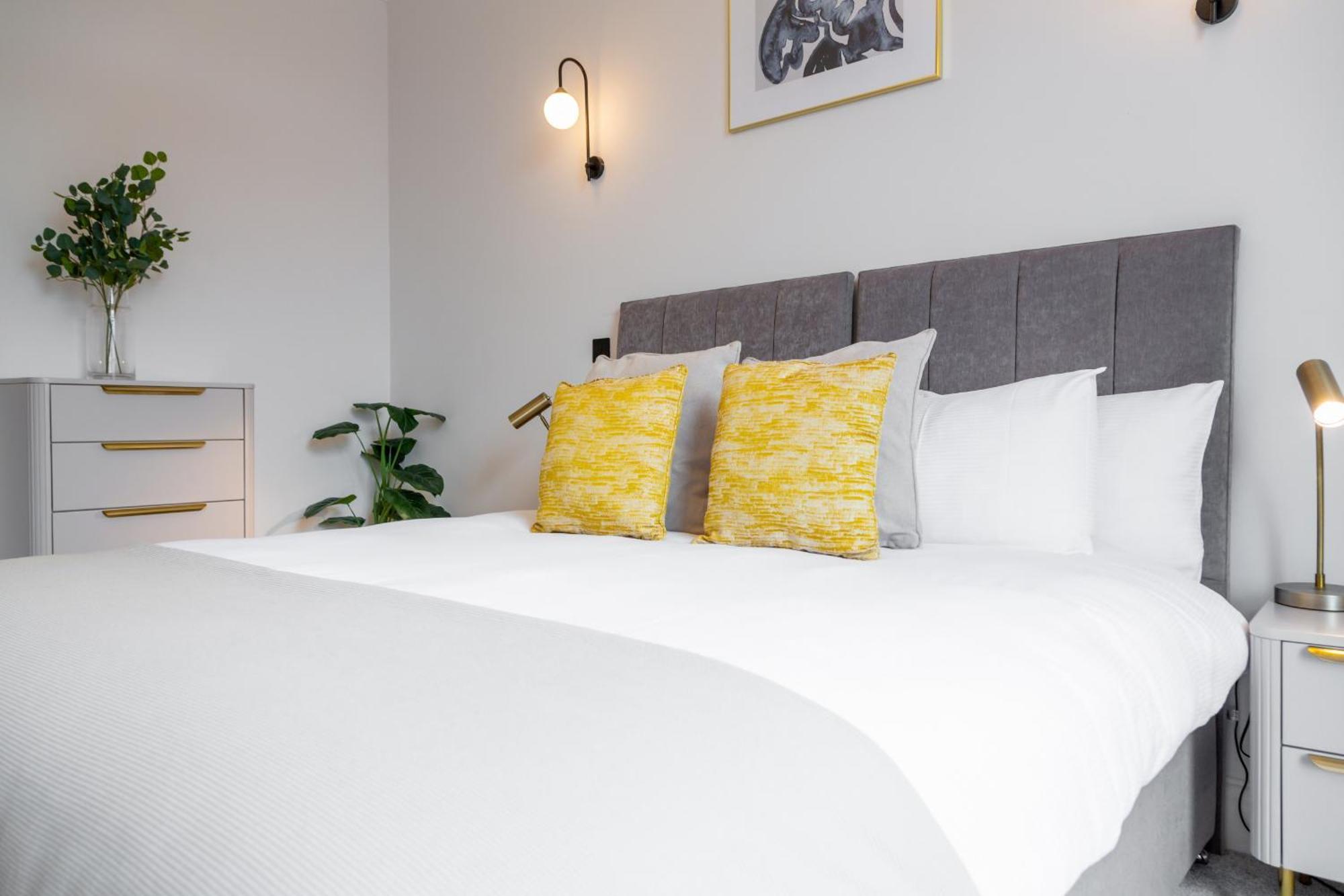 The Salisbury - Luxury Apartments By Stay In Scarborough Extérieur photo
